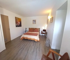 ? Maison en Rondins de Bois | 111 m² | Grand Terrain de 3200 m² | Proche L’Huisserie & Laval ?✨