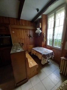 À VENDRE – Maison / immeuble de 350 m² en plein centre-ville de Laval – Fort potentiel à rénover