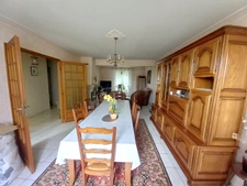 Maison plain-pied - 95m²-  AMBRIERES LES VALLEES (53)