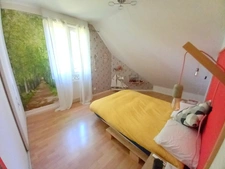 MAISON INDIVIDUELLE – 158 m² – 4 CHAMBRES - GRAND JARDIN
