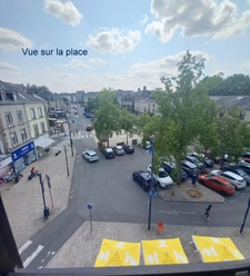 Appartement T4 lumineux de 80 m² – Plein centre-ville de Mayenne avec garage et cave