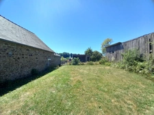 Fermette à rénover sur près de 2 hectares – Idéal projet de vie à la campagne (MONTAUDIN -53)