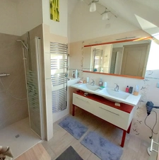 Longère 8 pièces - 5 chambres - terrain 2,5ha