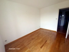 Appartement T4 lumineux de 80 m² – Plein centre-ville de Mayenne avec garage et cave