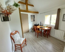 ? Maison en Rondins de Bois | 111 m² | Grand Terrain de 3200 m² | Proche L’Huisserie & Laval ?✨