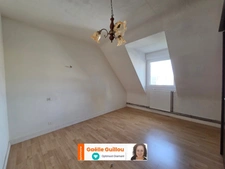 PLOUESCAT : Maison individuelle de 100m² de 3 chambres - Proche centre - Garage 