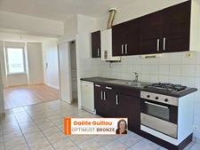 Appartement RDC 3 pièces -56m²- Vue mer - St Pol de Léon - Place de parking + cave
