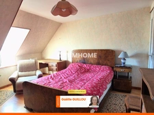 Maison mitoyenne en pierre 87m² - 5 pièces - ILE DE BATZ