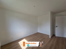 Moguériec - SIBIRIL : Maison plain pied de 102m² - 3 chambres - Garage - Jardin et Stationnement.