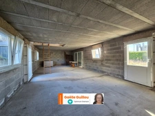 PLOUGOULM : Maison +  Extension + Hangar au calme à 2 pas de la mer - 1420m²