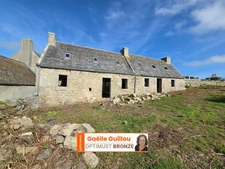 ILE DE BATZ : Longère de 75m² à rénover fort potentiel