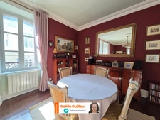 Morlaix : Charmante maison de ville de 151m² - 7 pièces + Studio au RDC