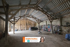 CLEDER – Maison familiale de 141 m² avec dépendance, hangar et grenier aménageable à 800 m des plages