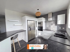 SIBIRIL : Exclusivité – Maison familiale rénovée à 350 mètres de la mer 