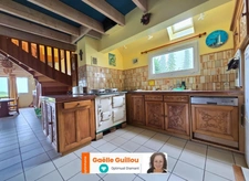 ILE DE BATZ : DOUBLE MAISON FAMILIALE de 190 m² VUE MER - 5 CHAMBRES - TERRAIN DE 990m²