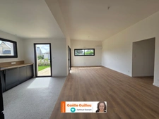 Moguériec - SIBIRIL : Maison plain pied de 102m² - 3 chambres - Garage - Jardin et Stationnement.