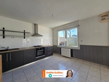 PLOUGOULM : Maison +  Extension + Hangar au calme à 2 pas de la mer - 1420m²