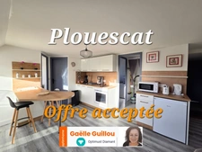 PLOUESCAT Centre : Appartement- meublé et équipé 2 chambres + Parking