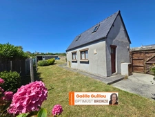 Maison mitoyenne en pierre 87m² - 5 pièces - ILE DE BATZ