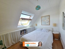 SANTEC : Coup de coeur de 110m² charme des années 50 vue mer et jardin clos