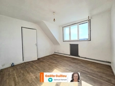 SANTEC : maison 7 pièces - 5 chambres - Terrain de 1200m²