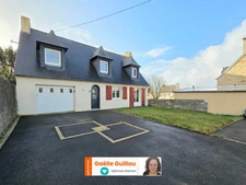 PLOUESCAT : Maison individuelle de 100m² de 3 chambres - Proche centre - Garage 