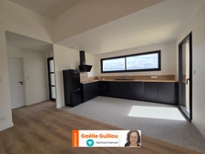Moguériec - SIBIRIL : Maison plain pied de 102m² - 3 chambres - Garage - Jardin et Stationnement.