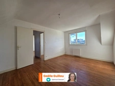 PLOUGOULM : Maison +  Extension + Hangar au calme à 2 pas de la mer - 1420m²