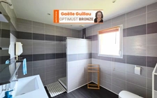 PLOUVORN : maison contemporaine de 110m² - 3/4 chambres et vie de plain pied