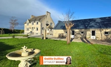 CLEDER "entre terre et mer" Maison familiale + Hangar + Longère - 3600m² de terrain