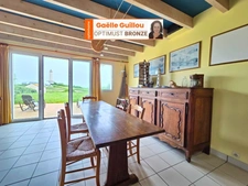 DOUBLE MAISON FAMILIALE VUE MER ILE DE BATZ - 5 chambres.