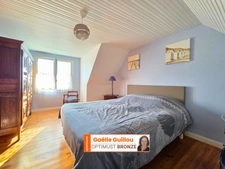 ILE DE BATZ : Maison mitoyenne de 84m² - 5 pièces 