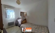 PLOUESCAT : Maison plain pied de 98m² - Plein centre - 2/3 chambres + Garage - Jardin 