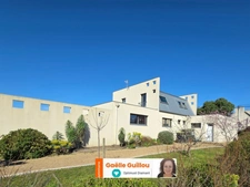 Santec : Espace, lumière et potentiel - Vie de plain pied - Maison contemporaine de 6 pièces pour 123m²