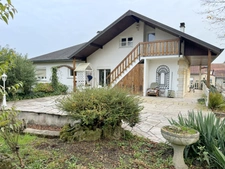 Maison familiale de 230 m² habitables  sur un terrain bucolique de 1700 m² à DAMELEVIERES