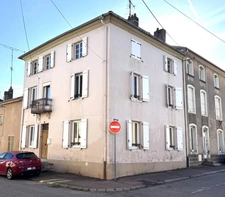 Maison de caractère du XIXe siècle de 170 m² sur une parcelle de 466 m²  BLAINVILLE SUR L'EAU (54)