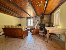 Maison de campagne indépendante avec terrain - Fort potentiel