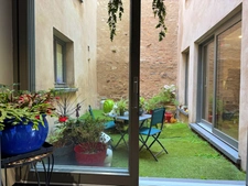 Immeuble de rapport comprenant 2 appartements et une salle de réception proche de CHARMES (88)