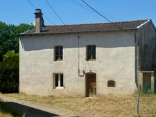 Maison de campagne indépendante avec terrain - Fort potentiel