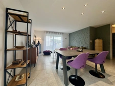 Maison récente entièrement rénovée – 100 m² habitables sur superbe terrain paysager de 580 m²