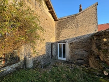 Maison familiale de 204 m² avec patio, terrain et annexe de 80 m² 