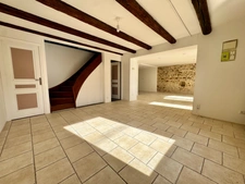 Maison de village de caractère  à XERMAMENIL 54300 – Lumineuse, rénovée et aux beaux volumes