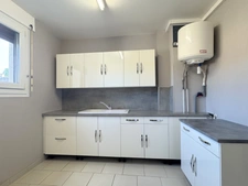 SPACIEUX APPARTEMENT 4 PIÈCES – CENTRE-VILLE À 100 M DE LA GARE – GARAGE, CAVE, GRENIER
