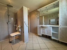 Pavillon de plain-pied de 102 m² – Lumineux, parfaitement entretenu, avec véranda, garage et grand terrain de 957 m²