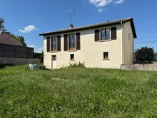 Maison individuelle de 100 m² sur 660 m² de terrain avec sous-sol complet à VITRIMONT (54)