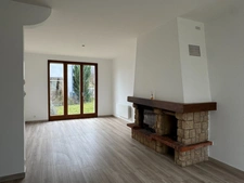 Maison rénovée de 120 m² – 6 pièces – Jardin, terrasse et garage