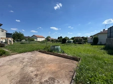 Maison individuelle de 100 m² sur 660 m² de terrain avec sous-sol complet à VITRIMONT (54)