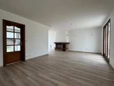 Maison rénovée de 120 m² – 6 pièces – Jardin, terrasse et garage