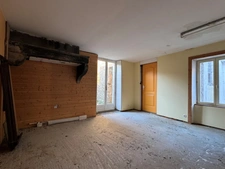 Maison familiale de 204 m² avec patio, terrain et annexe de 80 m² 