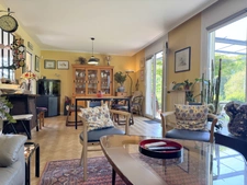 Belle maison de plain-pied 6 pièces sur terrain arboré de 760 m²